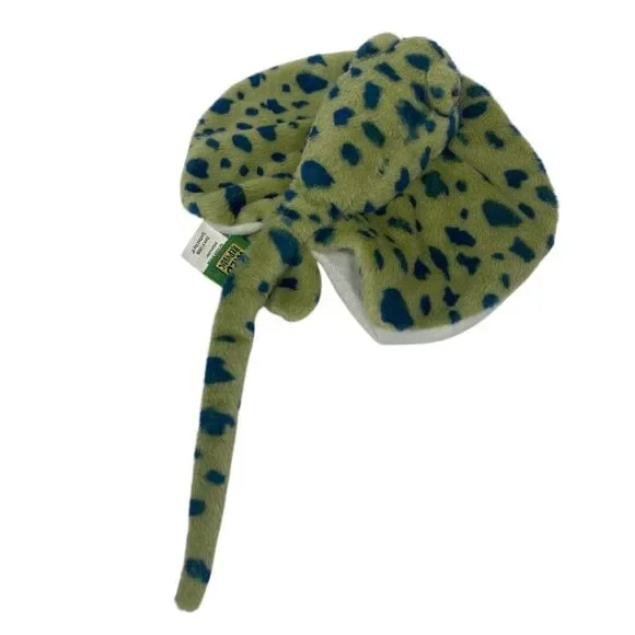 Wild Republic Spotted Manta Ray Stingray Plush Stuffed Animal Marine Stuffed Toy - Picture 3 of 5